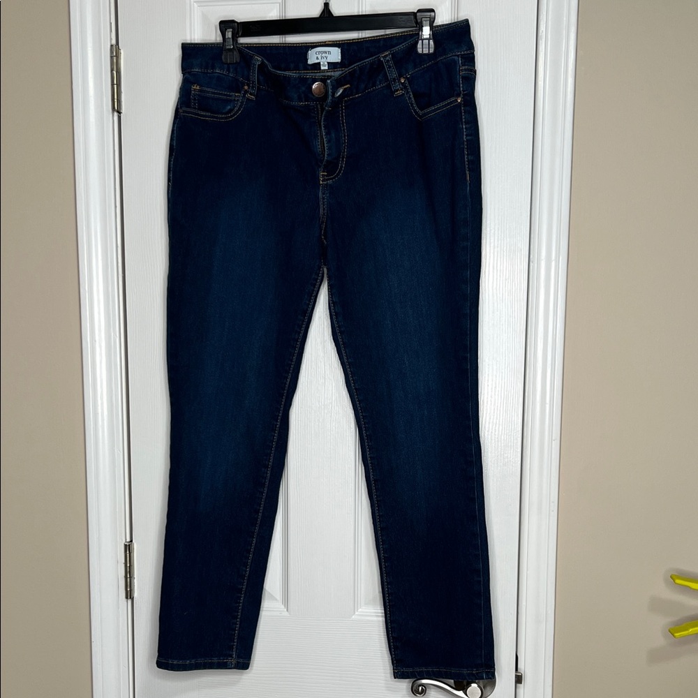 Crown & Ivy Indigo Straight Leg Jeans